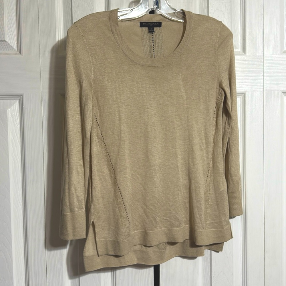 Banana Republic Factory tan lightweight sweater top shirt SMALL